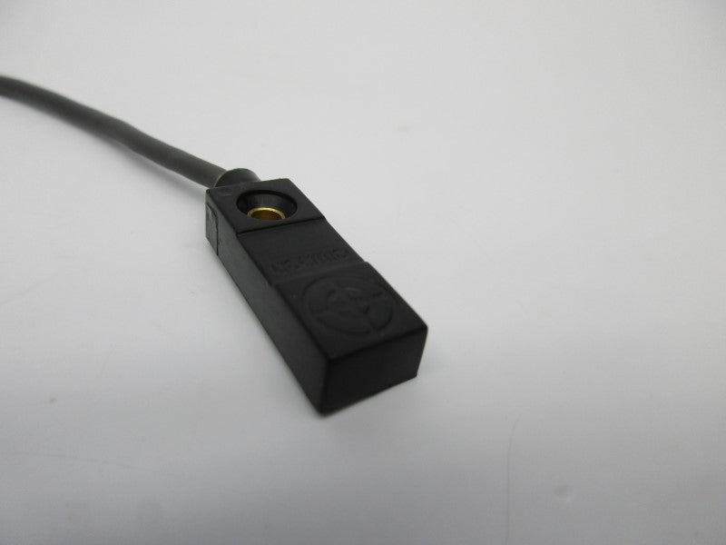 OMRON TL-W3MC15 12-24VDC NSNP