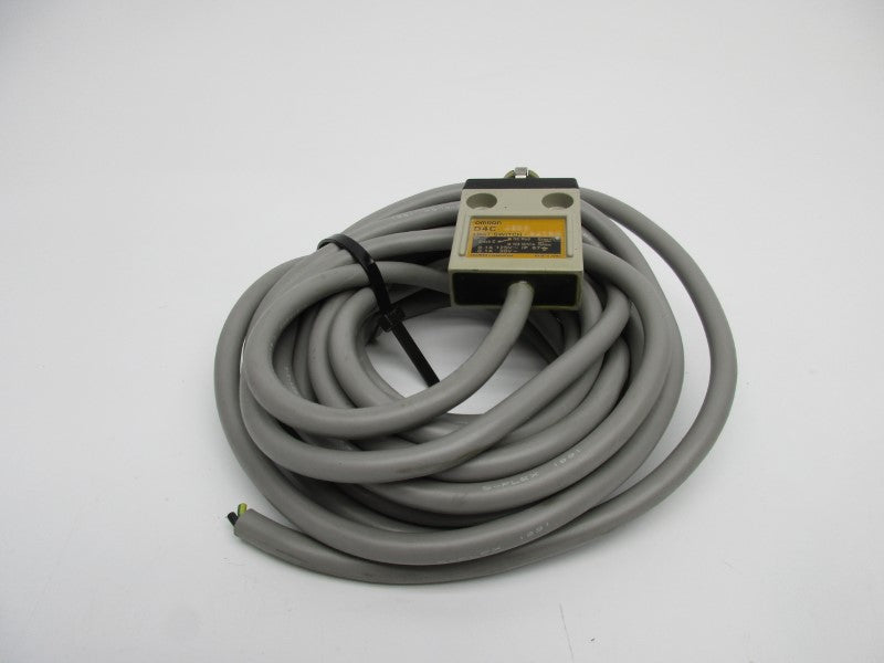 OMRON D4C-4303 UNMP