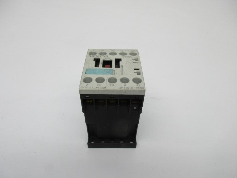 SIEMENS 3RT1516-1AK60 110/120VAC UNMP
