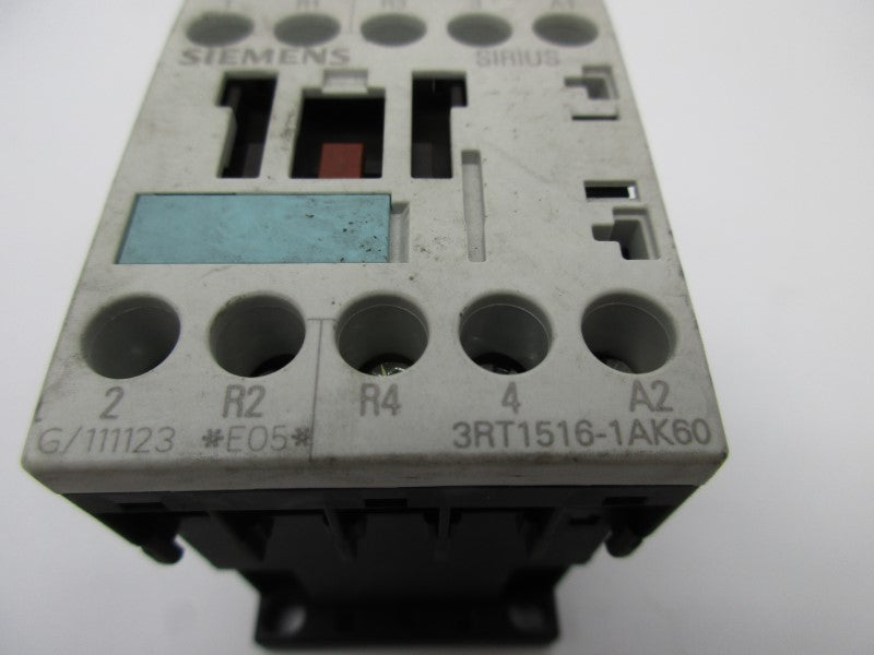 SIEMENS 3RT1516-1AK60 110/120VAC UNMP