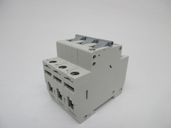 ALLEN BRADLEY 1492-SP3D300 SER. C 30A 480/277VAC NSMP