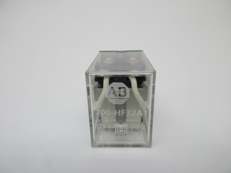 ALLEN BRADLEY 700-HF32A1 SER. B 120VAC 10A (WH) NSMP