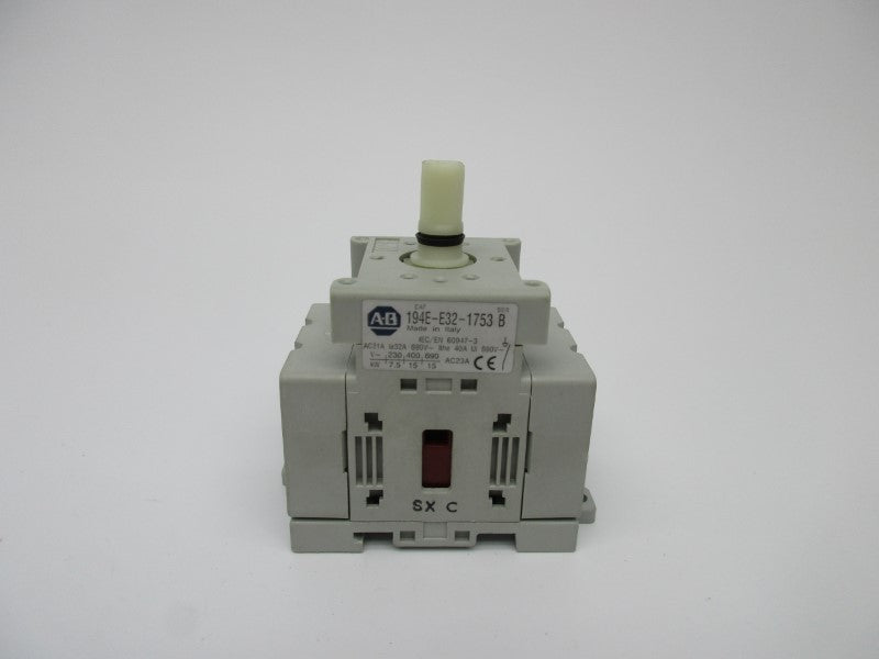INDUSTRIAL SPARE PART 194E-E32-1753 SER. B 690V 40A NSNP