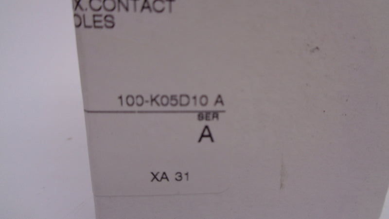 ALLEN BRADLEY 100-K05D10 SER. A 110/120V (WH) NSMP