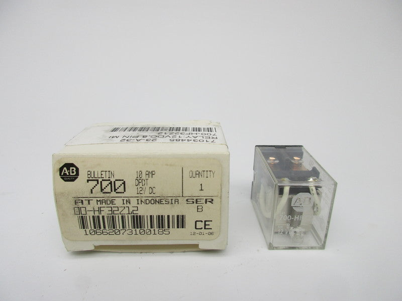 ALLEN BRADLEY 700-HF32Z12 SER. B 12VDC 10A (WH) NSMP