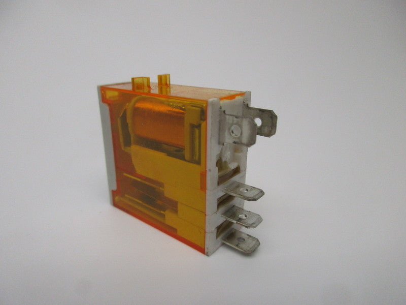 ALLEN BRADLEY 700-HK36A1 SER. B 7.2A 120VAC UNMP