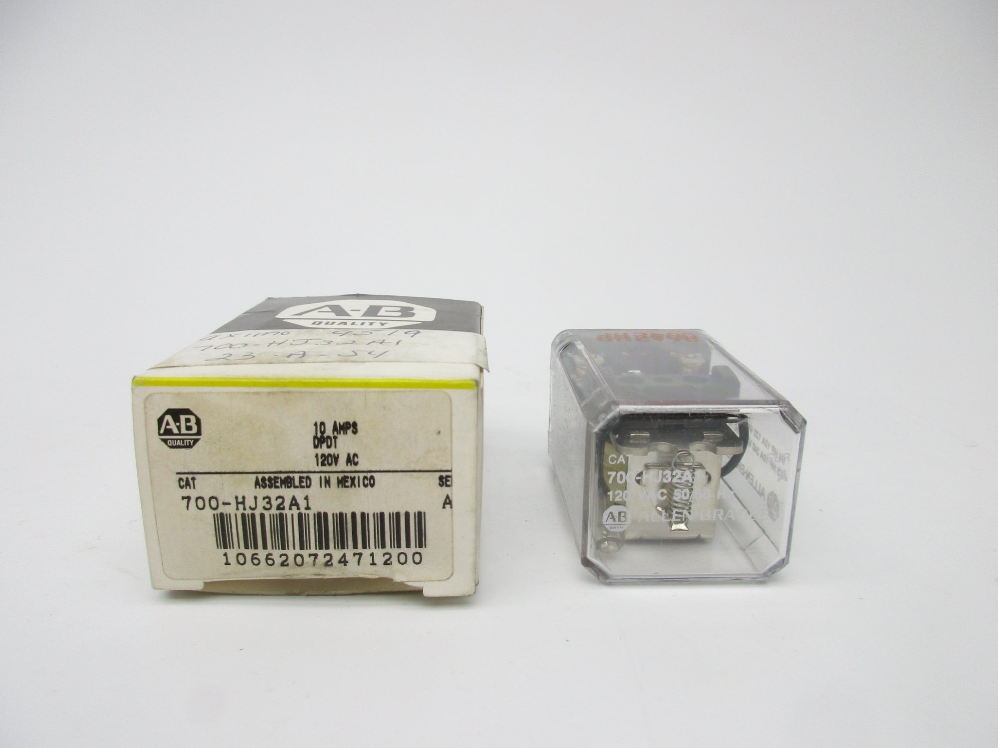 ALLEN BRADLEY 700-HJ32A1 SER. A 120VAC 10A (BK/YL) NSMP