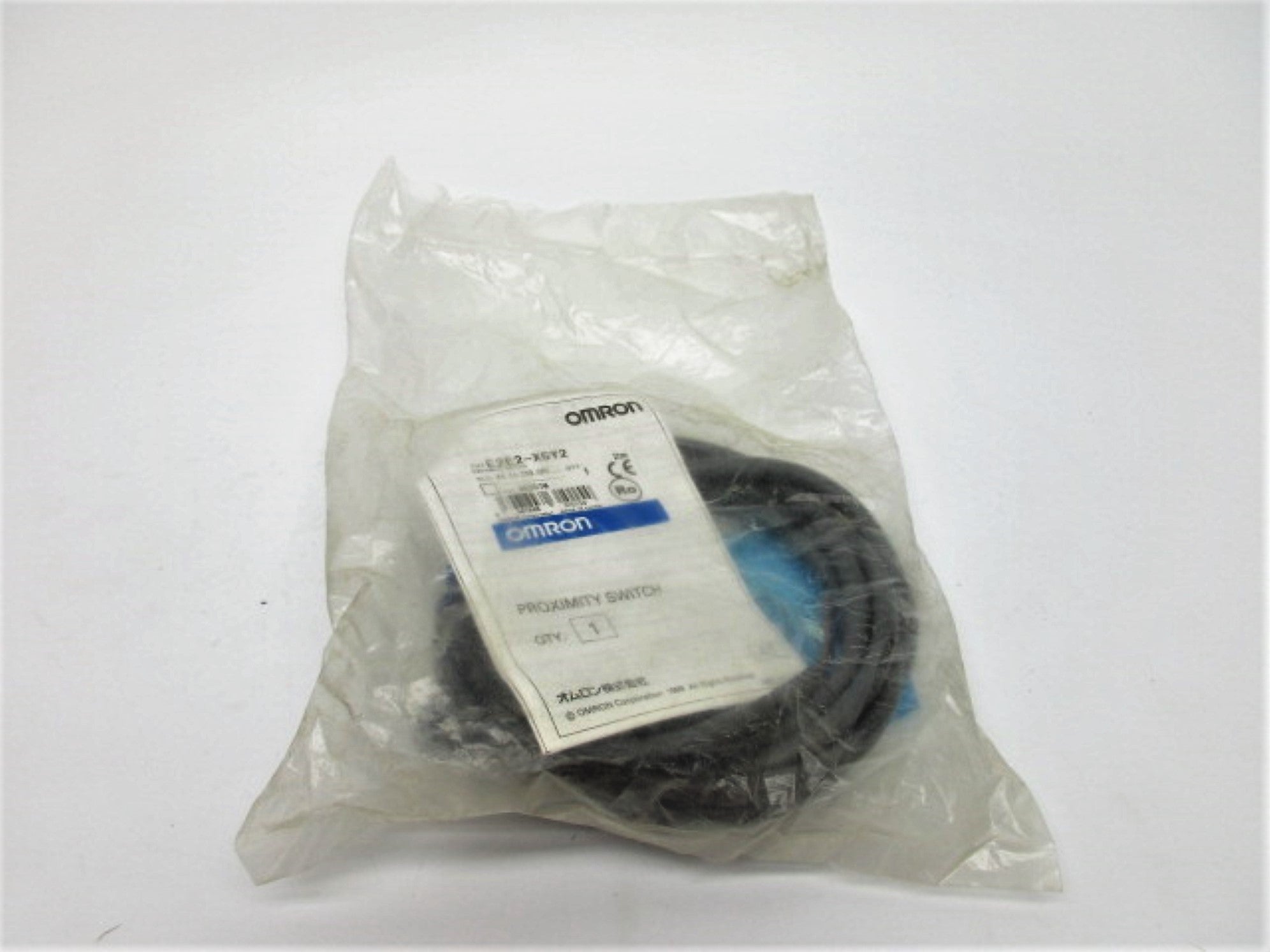 OMRON E2E2-X5Y2 24-240VAC 2M NSMP
