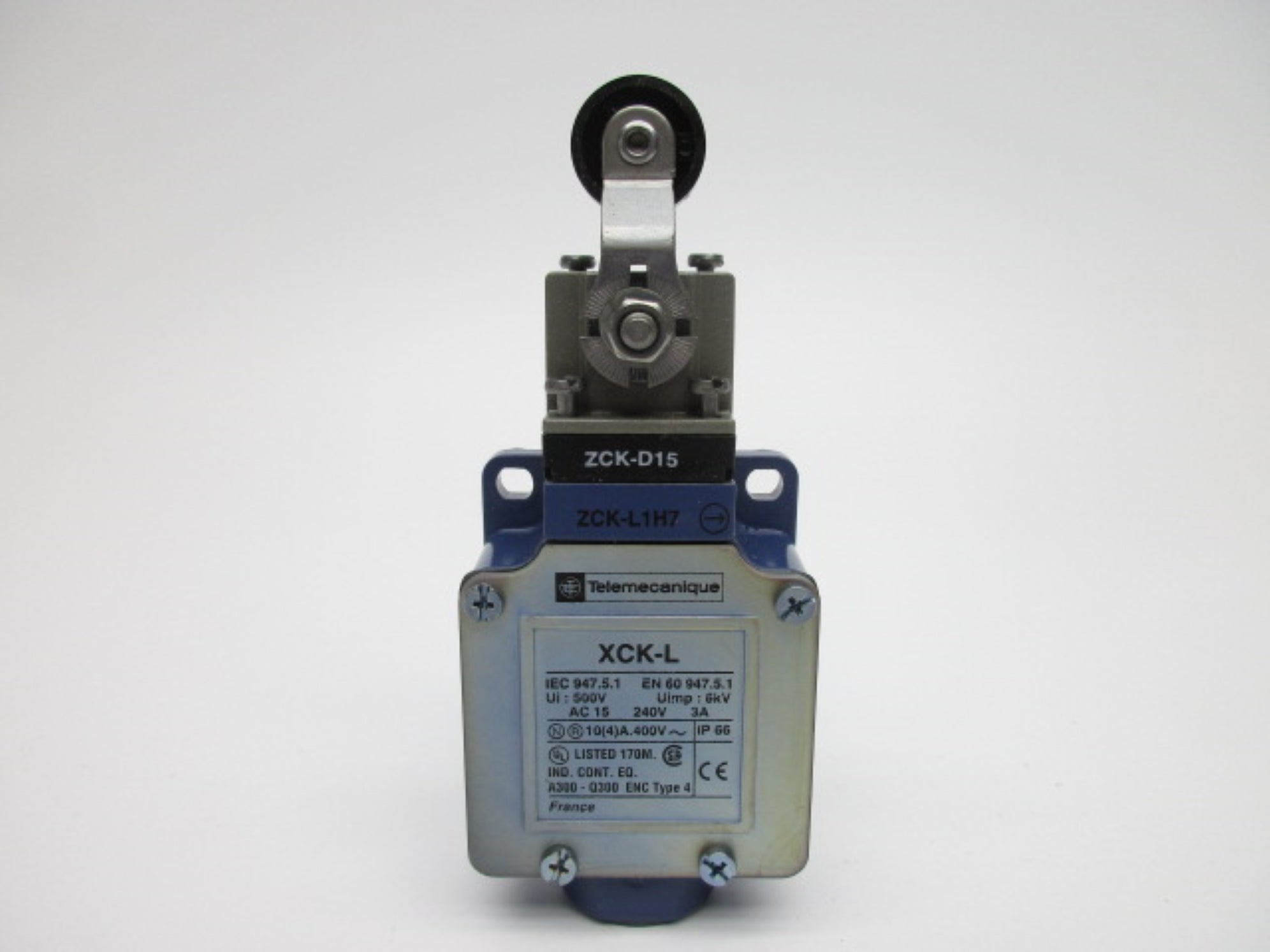 TELEMECANIQUE XCKL115H7 240V 3A NSMP