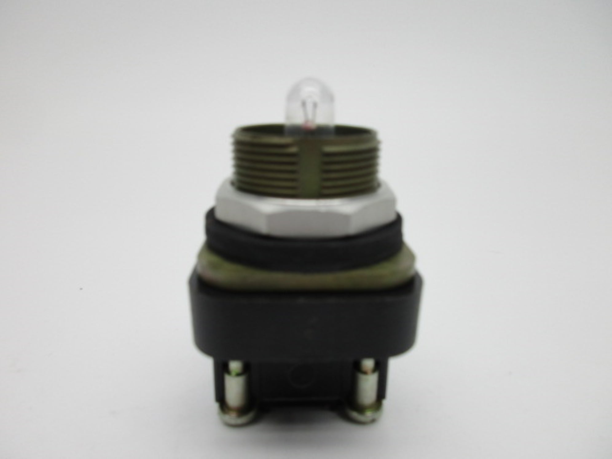 ALLEN BRADLEY 800T-P16 SER. T 120V (BK/YL) NSMP