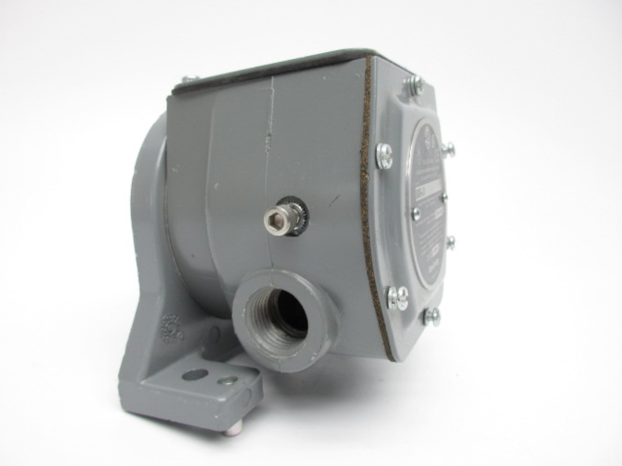 INDUSTRIAL SPARE PART 808-J1 SER. F 600VAC NSNP