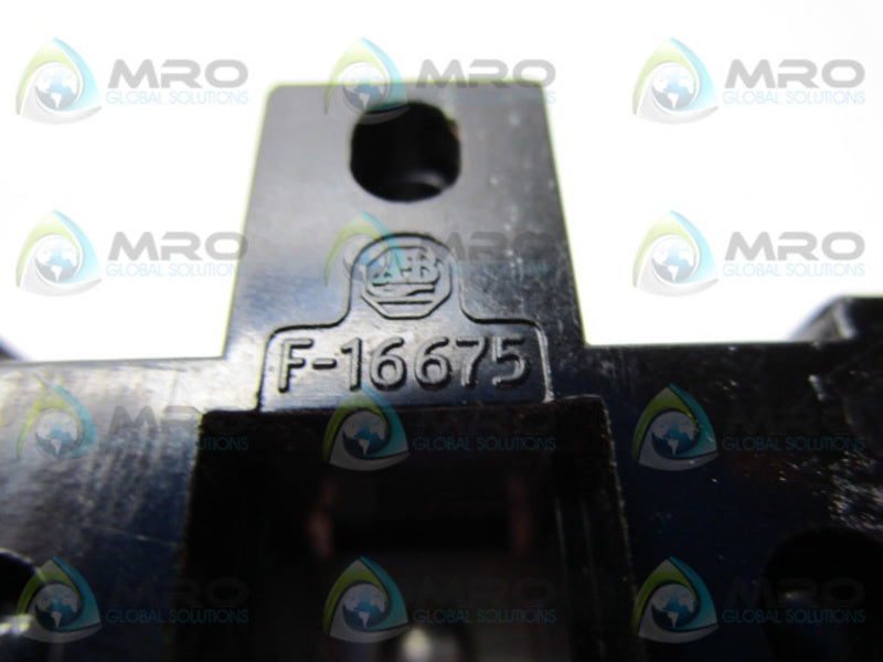 INDUSTRIAL SPARE PART F-16675 CONTACT BLOCK SCREW TERMINAL  NSNP