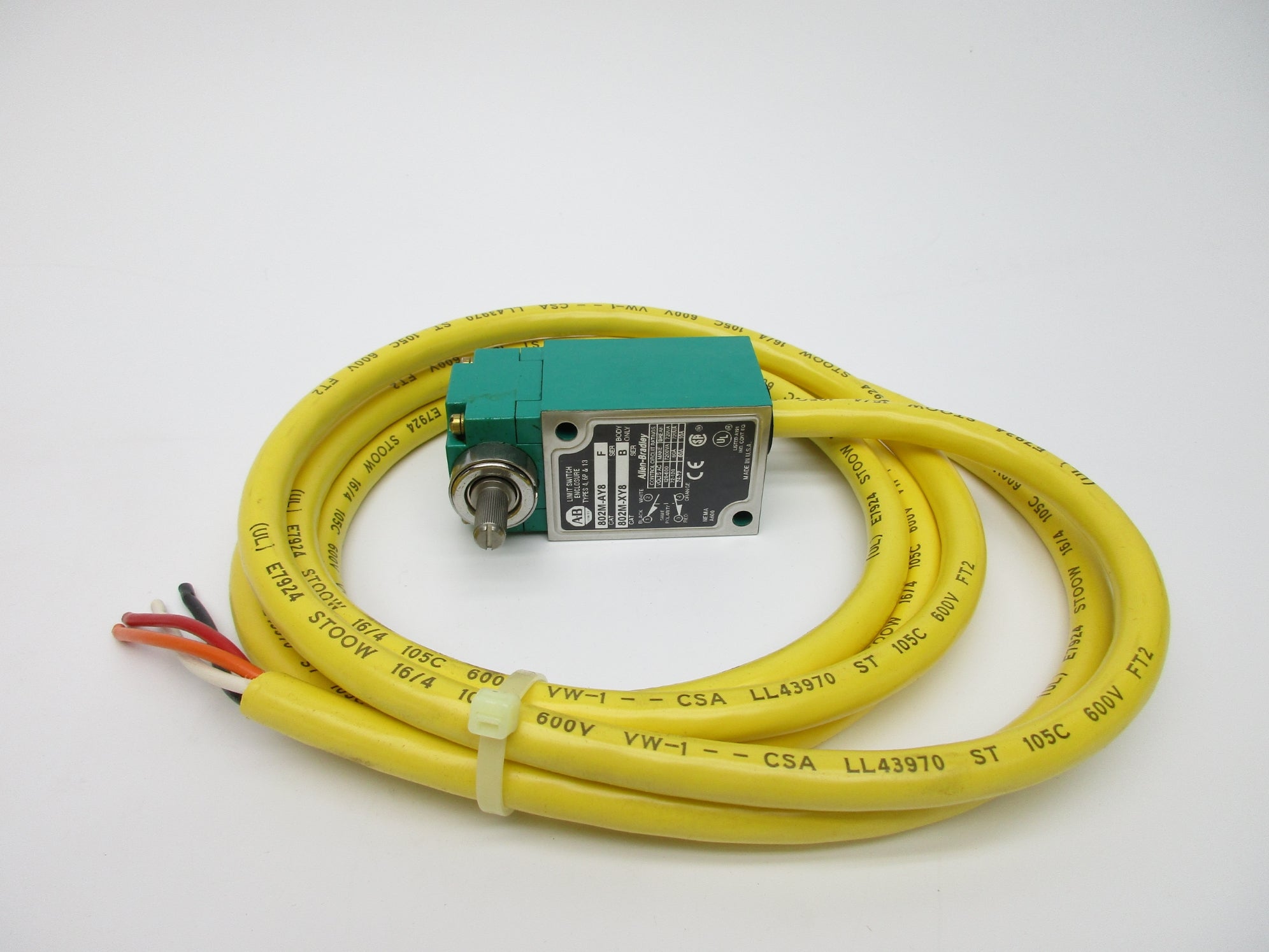 INDUSTRIAL SPARE PART 802M-AY8 SER. F 120-600VAC 60A  (BR/WH) NSMP