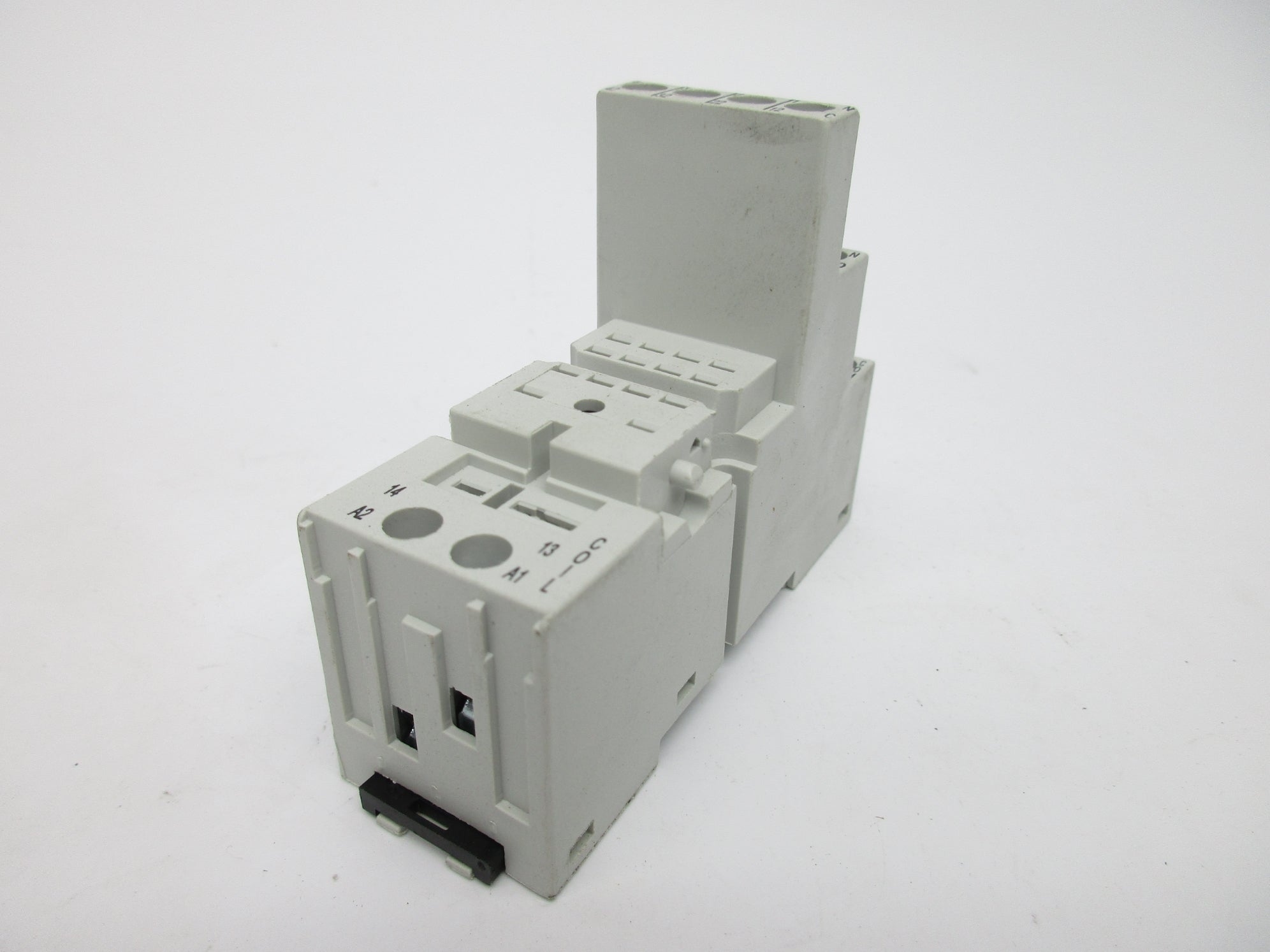 INDUSTRIAL SPARE PART 700-HN104 SER. D 250VAC 10A NSNP