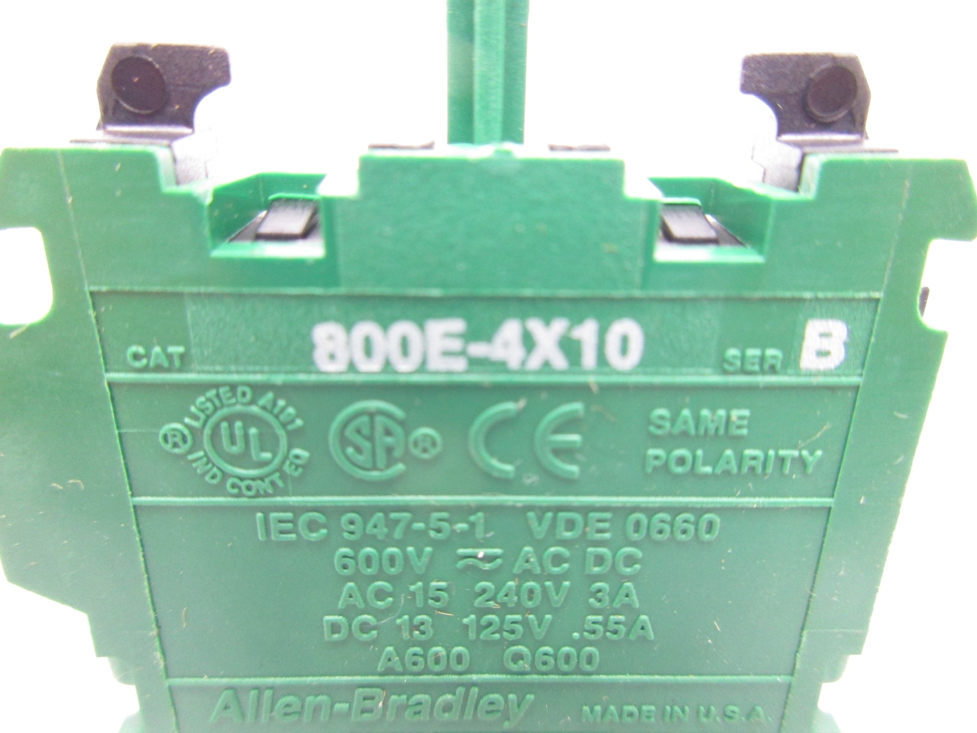 ALLEN BRADLEY 800E-4X10 SER. B 600VAC/DC 3A NSNP