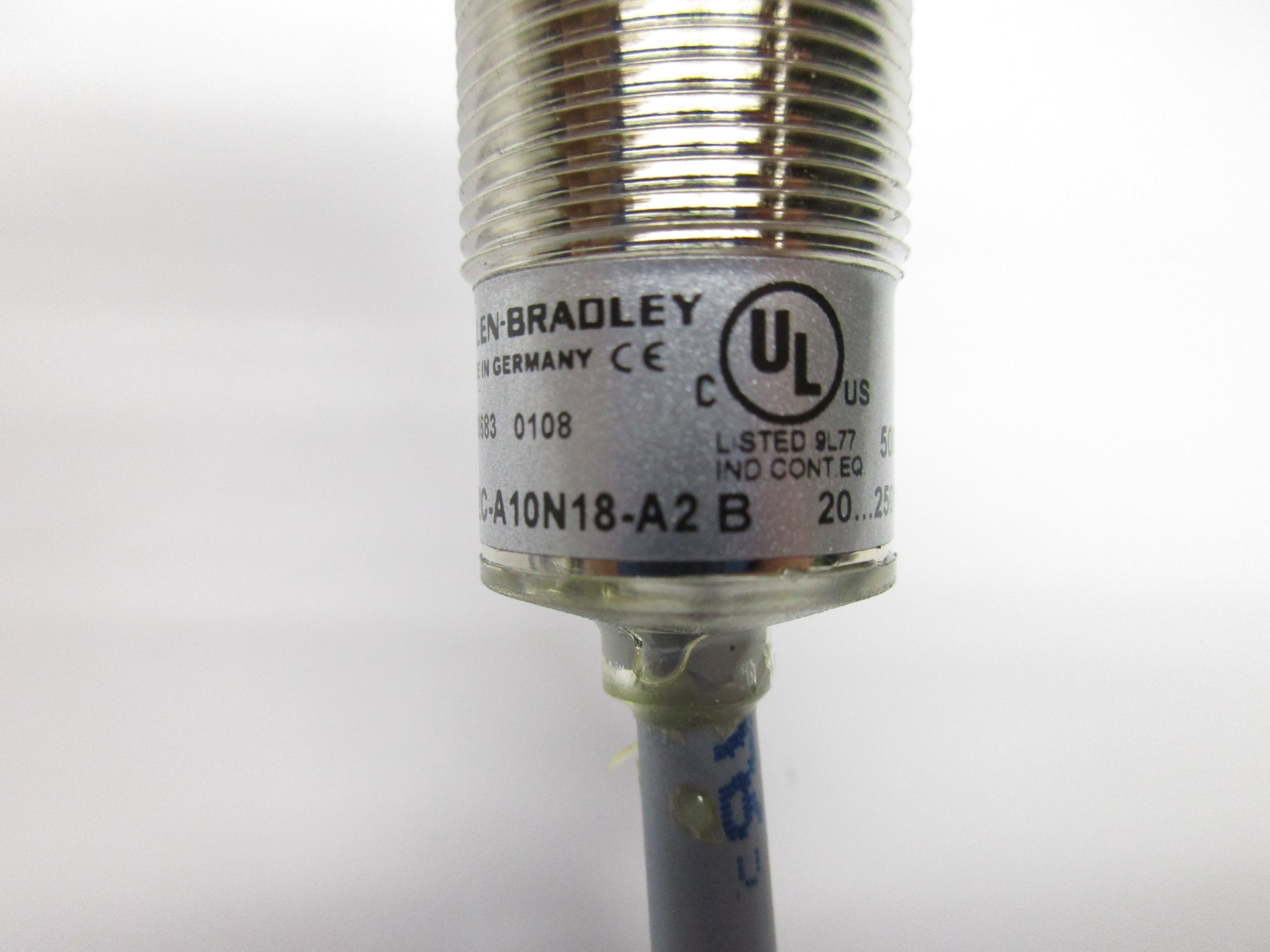 ALLEN BRADLEY 872C-A10N18-A2 SER. B 20-250VAC NSNP