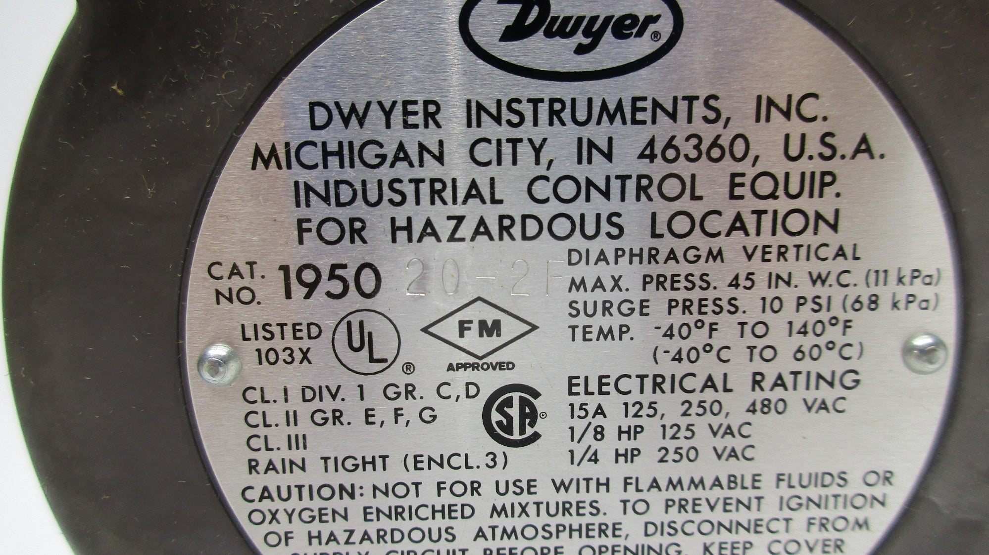 DWYER 1950-20-2F 480VAC 15A 10PSI NSMP