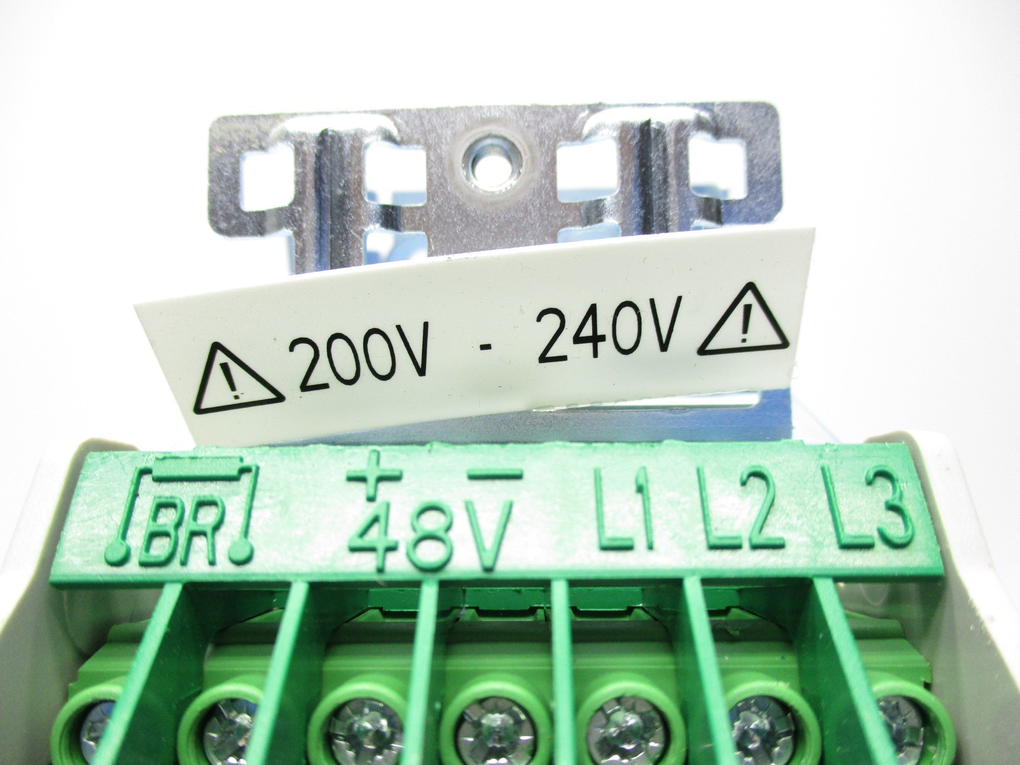 CONTROL TECHNIQUES SP0201 16810305101100 200-240V 5.0/3.2A NSMP