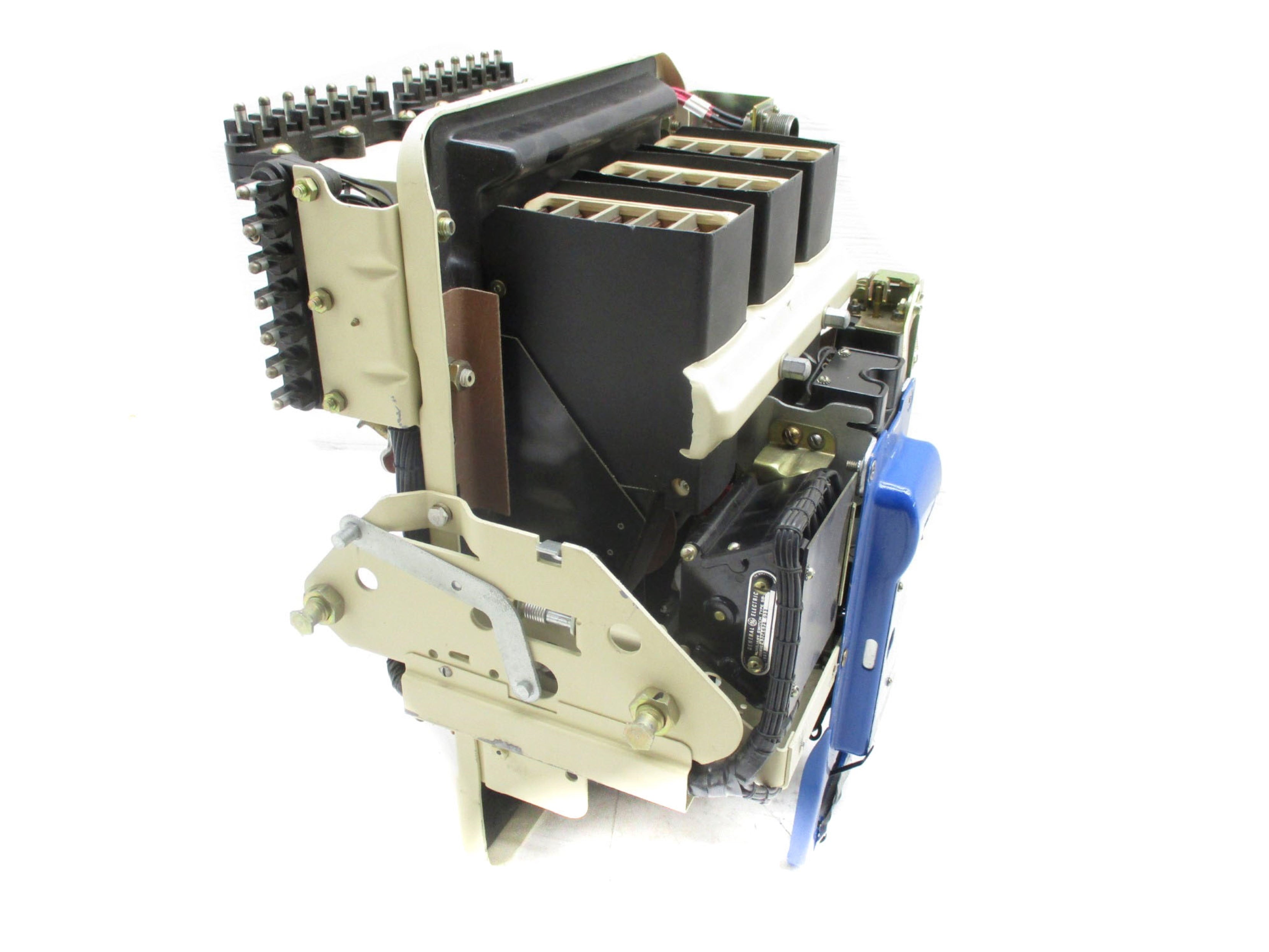 GENERAL ELECTRIC 209A1555-309-LF AK2A-25-1 600A 600V REMAN