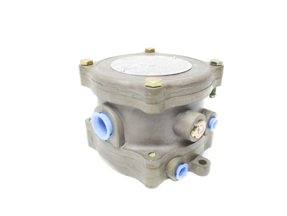 DWYER 1950-10-2F 480VAC 15A 10PSI NSMP