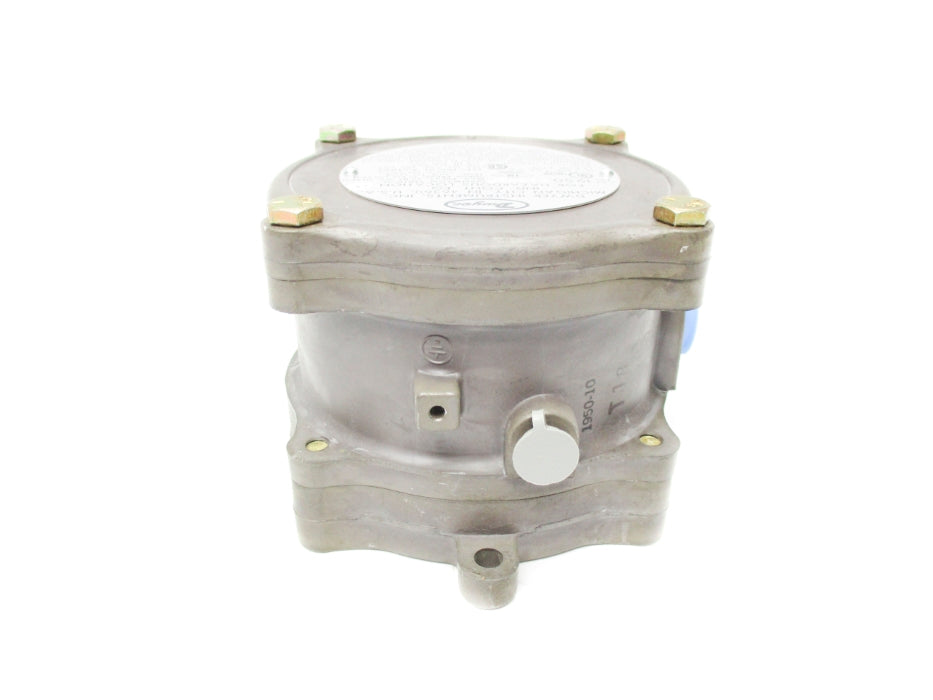 DWYER 1950-10-2F 480VAC 15A 10PSI NSMP