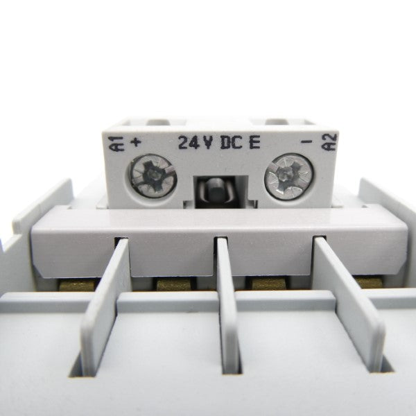 SPRECHER+SCHUH CS7E-04E-24VDC NSMP