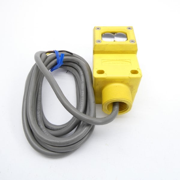BANNER ENGINEERING Q45VR2R 90-250VAC NSNP