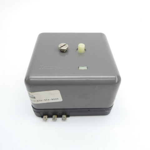 RELAY R4795 120V UNMP