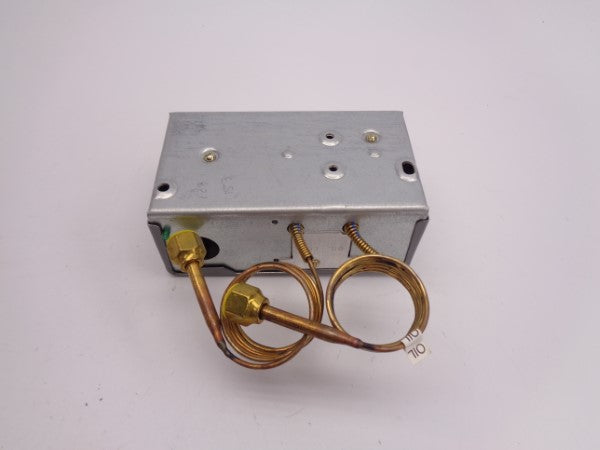 JOHNSON CONTROL P45NAA-5C 24VAC/DC 9PSI NSMP