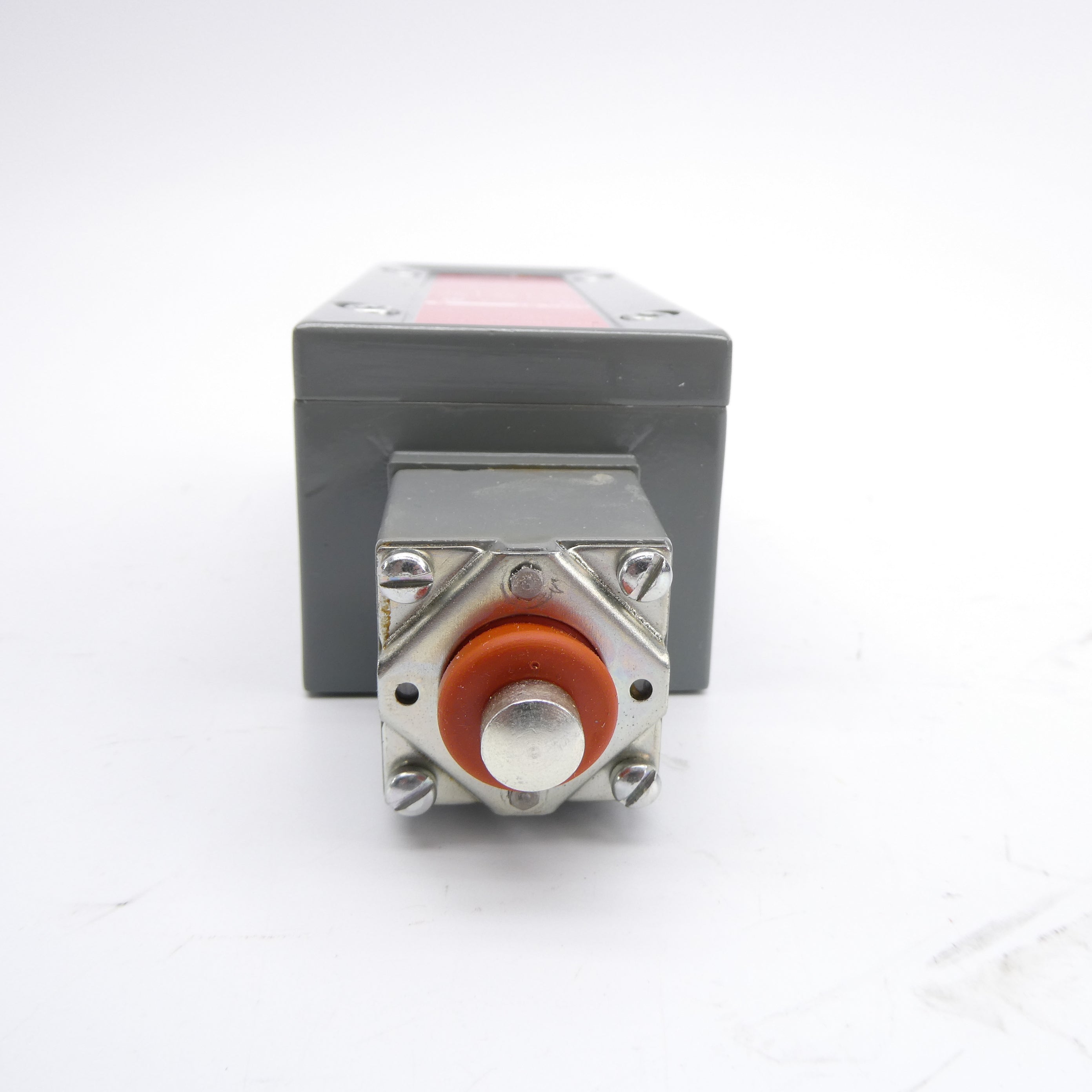 ALLEN BRADLEY 802X-B7 SER. B 120-600VAC (WH) NSMP