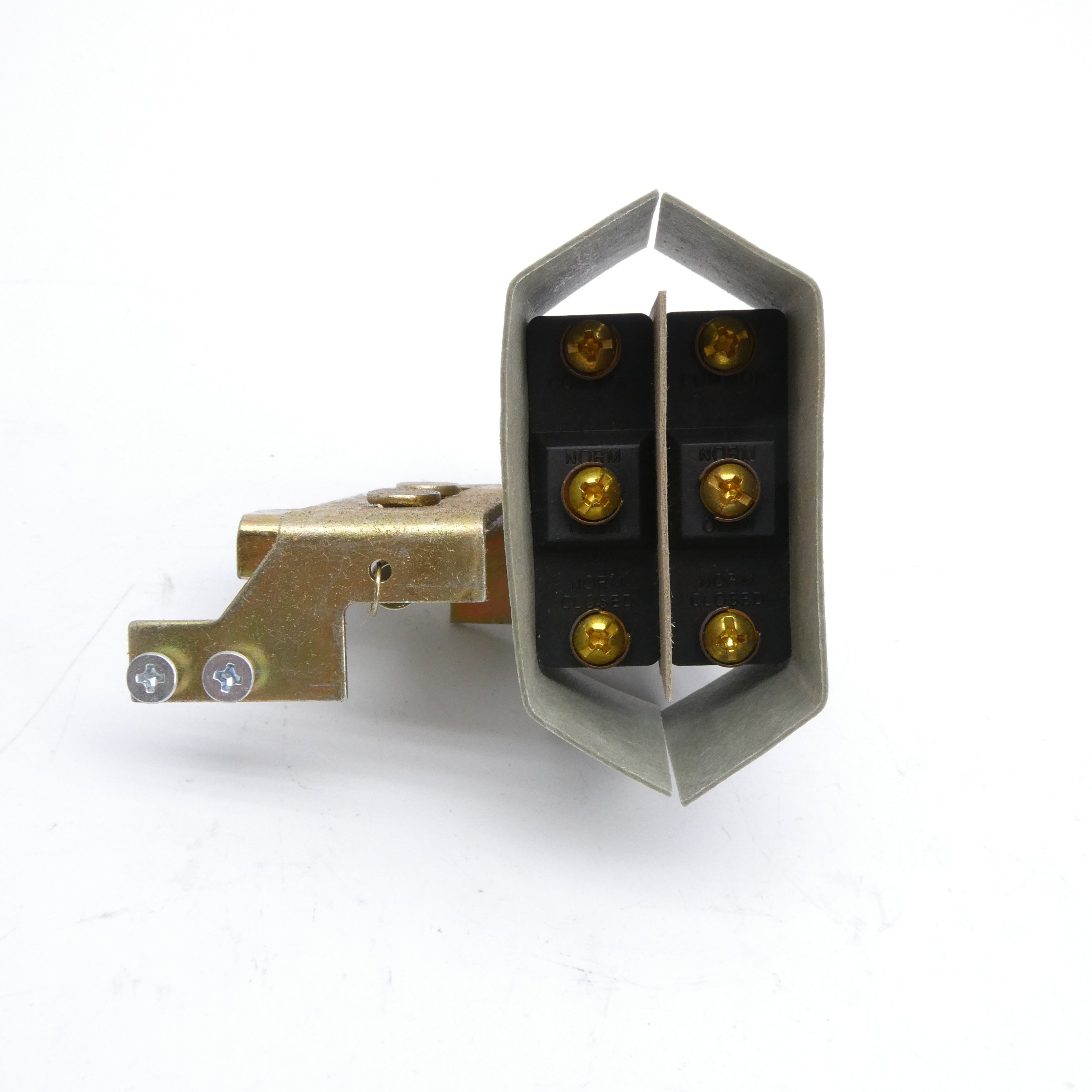 GENERAL ELECTRIC THAUX64D 600VAC NSNP