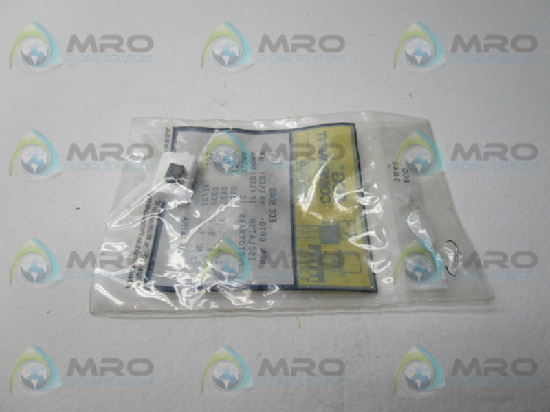 ECG 3040 PHOTOTRANS NPN OPTOISOLATOR  NSMP