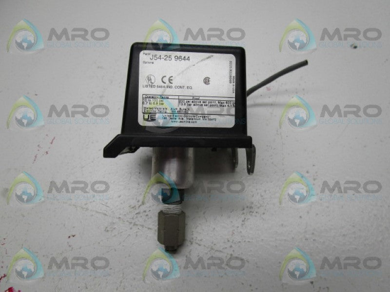 UNITED ELECTRIC J54-25 PRESSURE SWITCH  UNMP