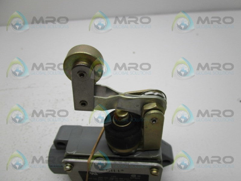 MCGILL 1503-0800 SNAP SWITCH  NSMP