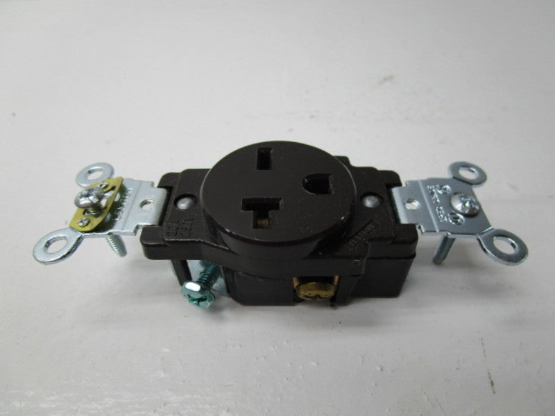 LEVITON 5461 250V 20A NSMP