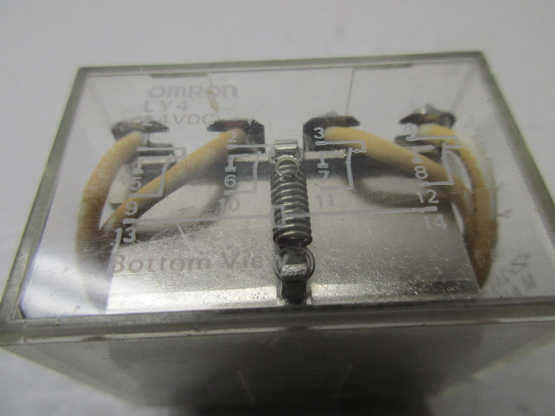 OMRON LY4 RELAY 24VDC  UNMP