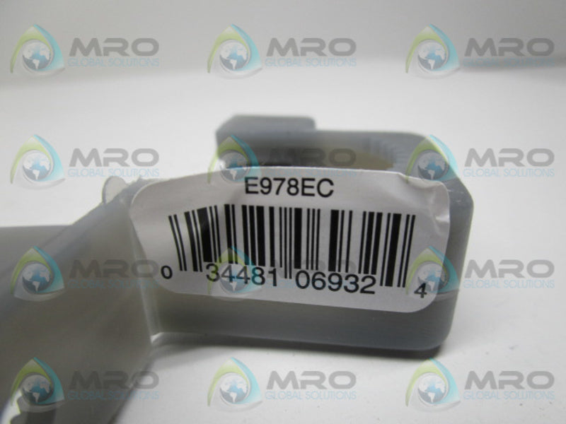 CARLON E978EC CONDUIT STRAP  NSNP