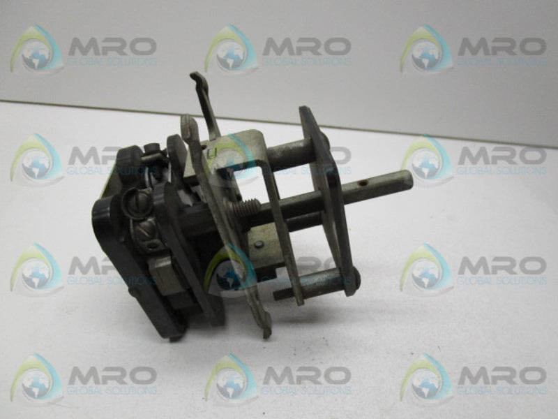 GENERAL ELECTRIC 16SB1AB302SSS4P ROTARY SWITCH (AS PICTURED)  UNMP