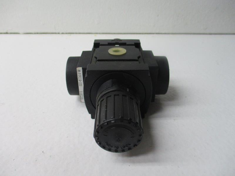 REGULATOR P39114-100  NSNP
