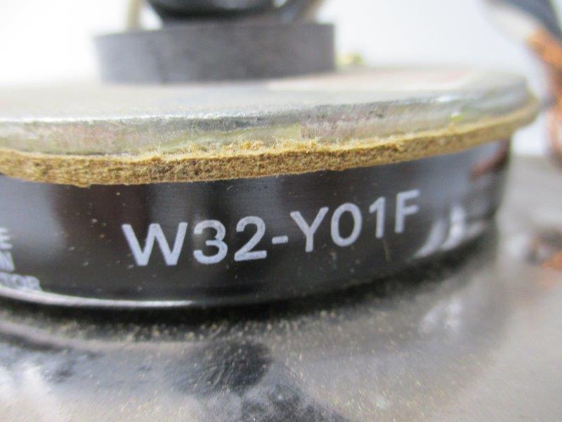 THERMOSTAT W32-Y01F  NSNP