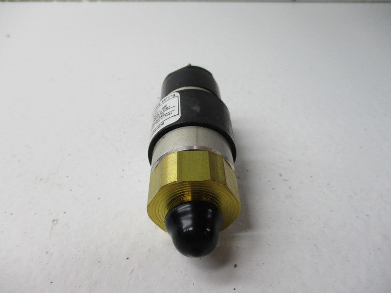 UNITED ELECTRIC 10-B11 250VAC 5A 10-150PSI NSNP