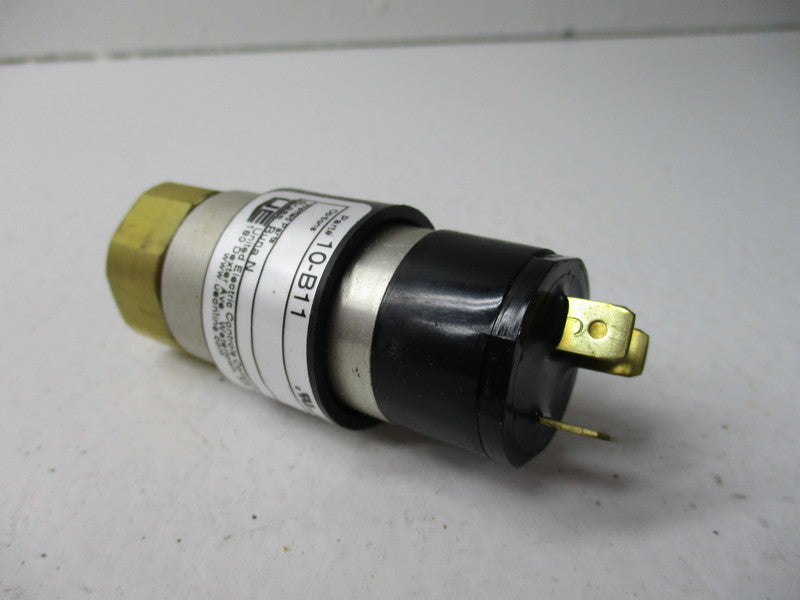 UNITED ELECTRIC 10-B11 250VAC 5A 10-150PSI NSNP