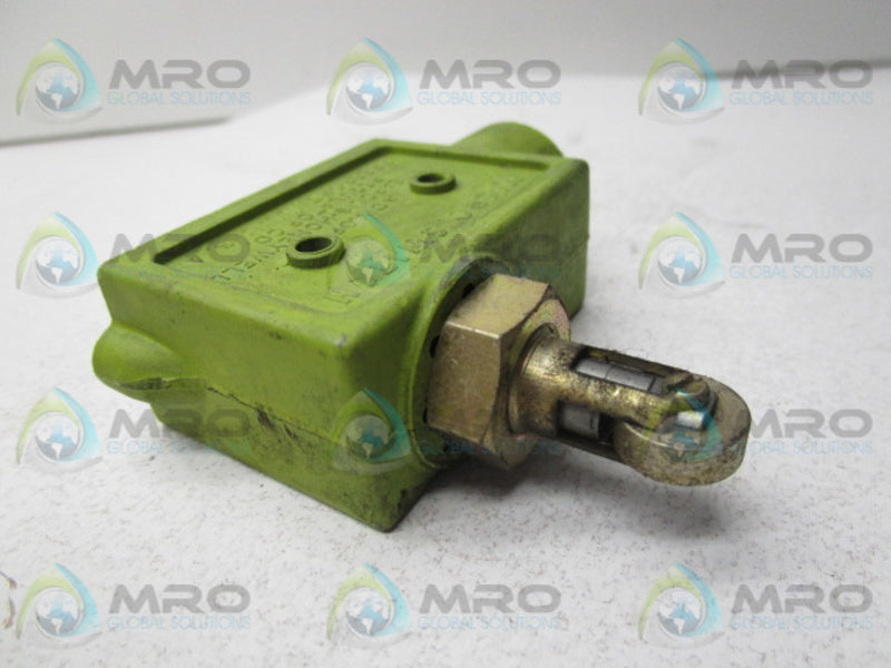 MICRO SWITCH BZE-7RQ9T REGULATOR  UNMP