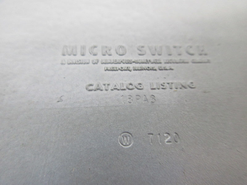 MICROSWITCH 18PA3 LIMIT SWITCH BASE  NSNP