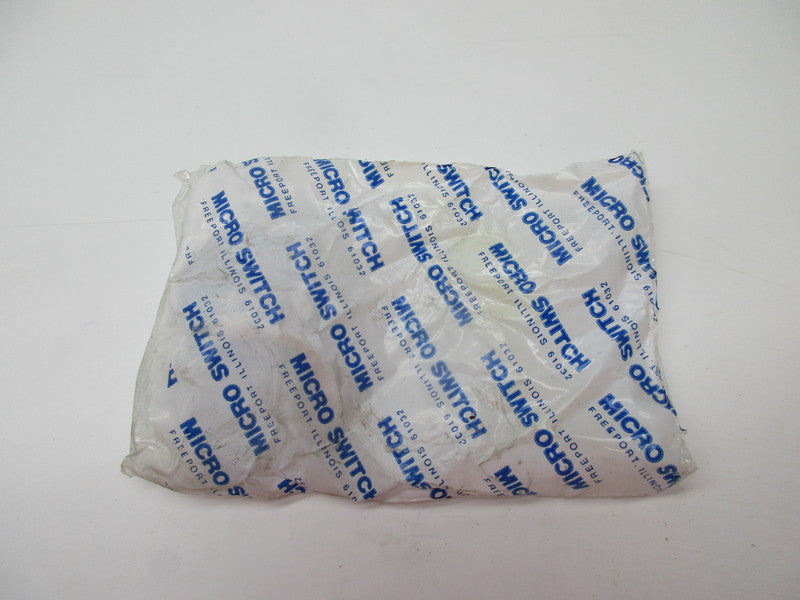 MICRO SWITCH CN32024 NSMP