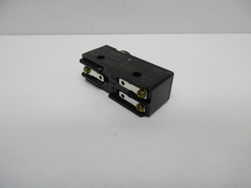 OMRON Z-15GD55 SNAP SWITCH  NSNP