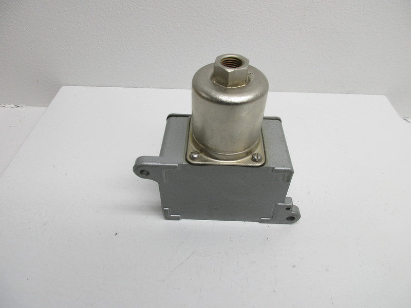 UNITED ELECTRIC J6-134-9547 PRESSURE SWITCH  NSNP