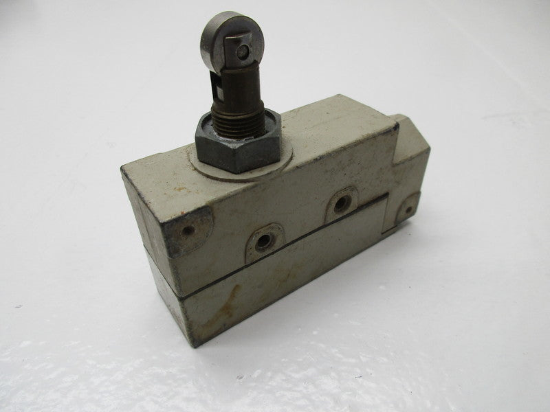 OMRON ZE-Q22-2S  UNMP