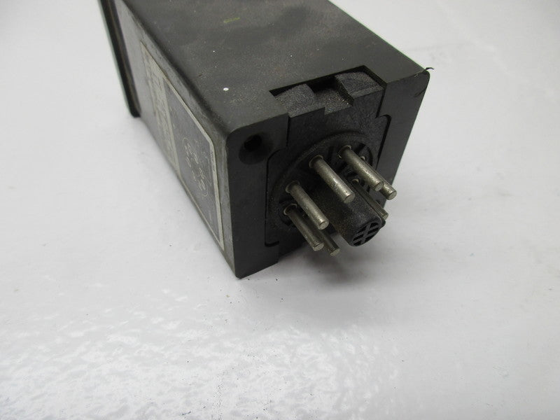 OMRON E5C-IC-11  UNMP