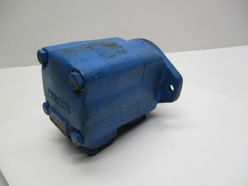 VICKERS PUMP 30VQ-28A-1020-K880    UNMP